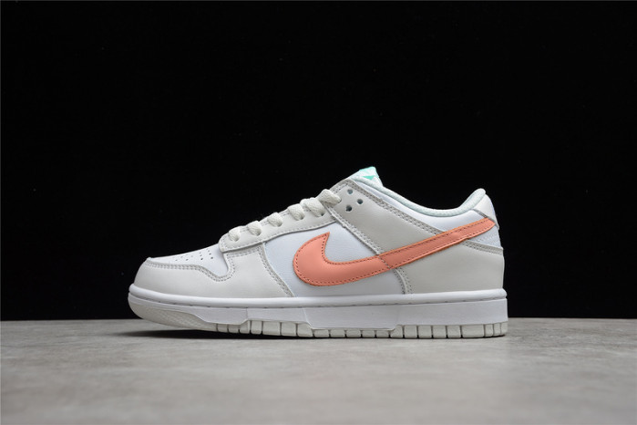 nike dunk low tropical twist cw1590-101