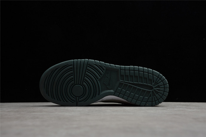 nike sb dunk low sail multi camo dh0957-100