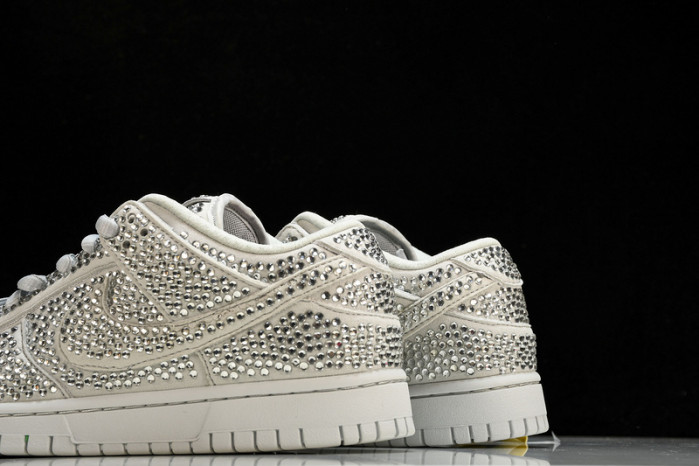cactus plant flea market x nk dunk low cz2670-001