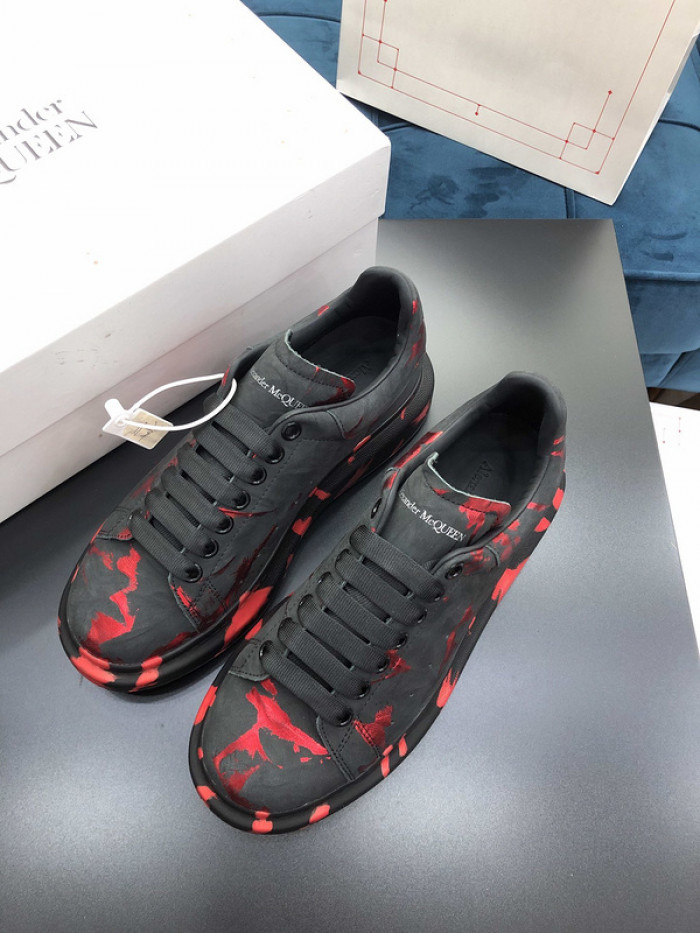 alex mcqu sneakers