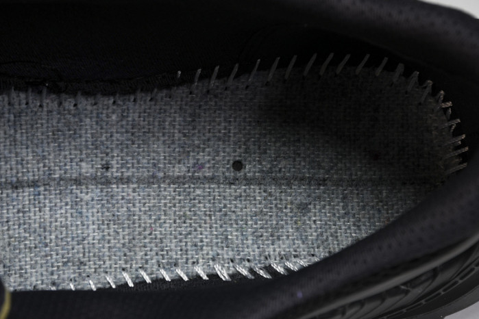 of sneakers ow-33