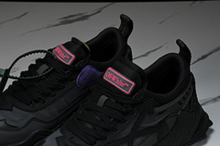 of sneakers ow-33