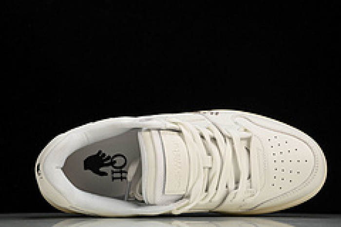 of sneakers 2308081