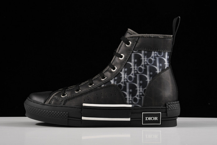 dr b23 homme kaws h903p163